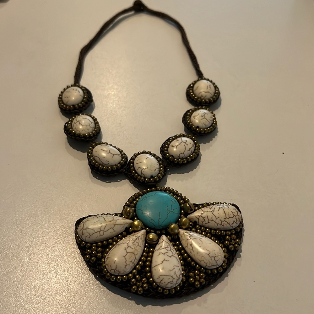 Beautiful Macrame Necklace White Turquoise 💙🤍
